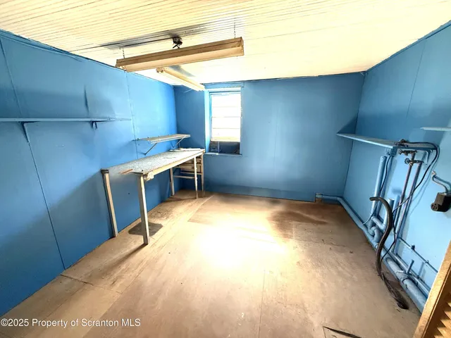 $925 | 647 Laurel Street, Dickson City, PA 18519