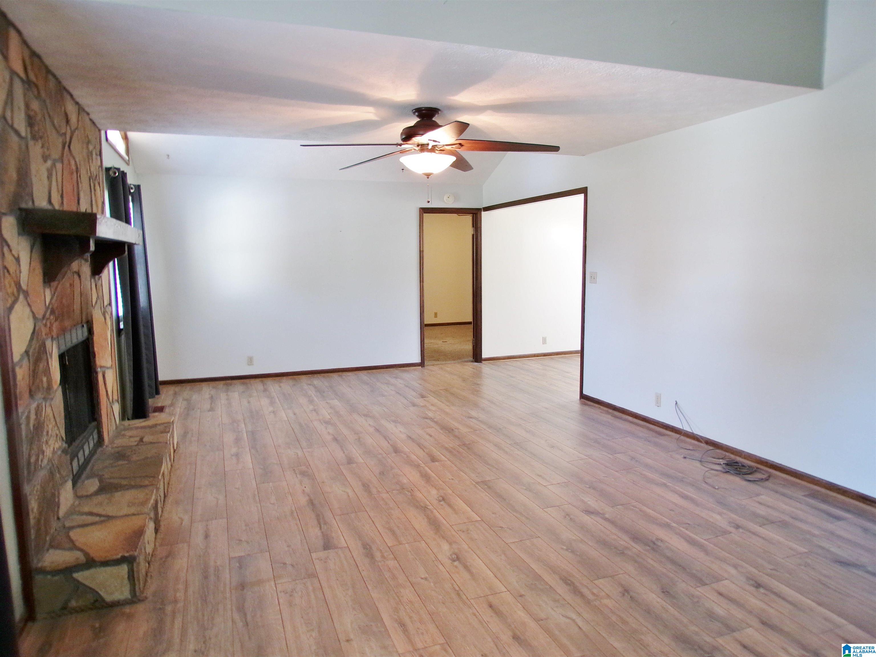 1707 Roundhill Road Weaver, AL 36277 - Photo 20 of 78