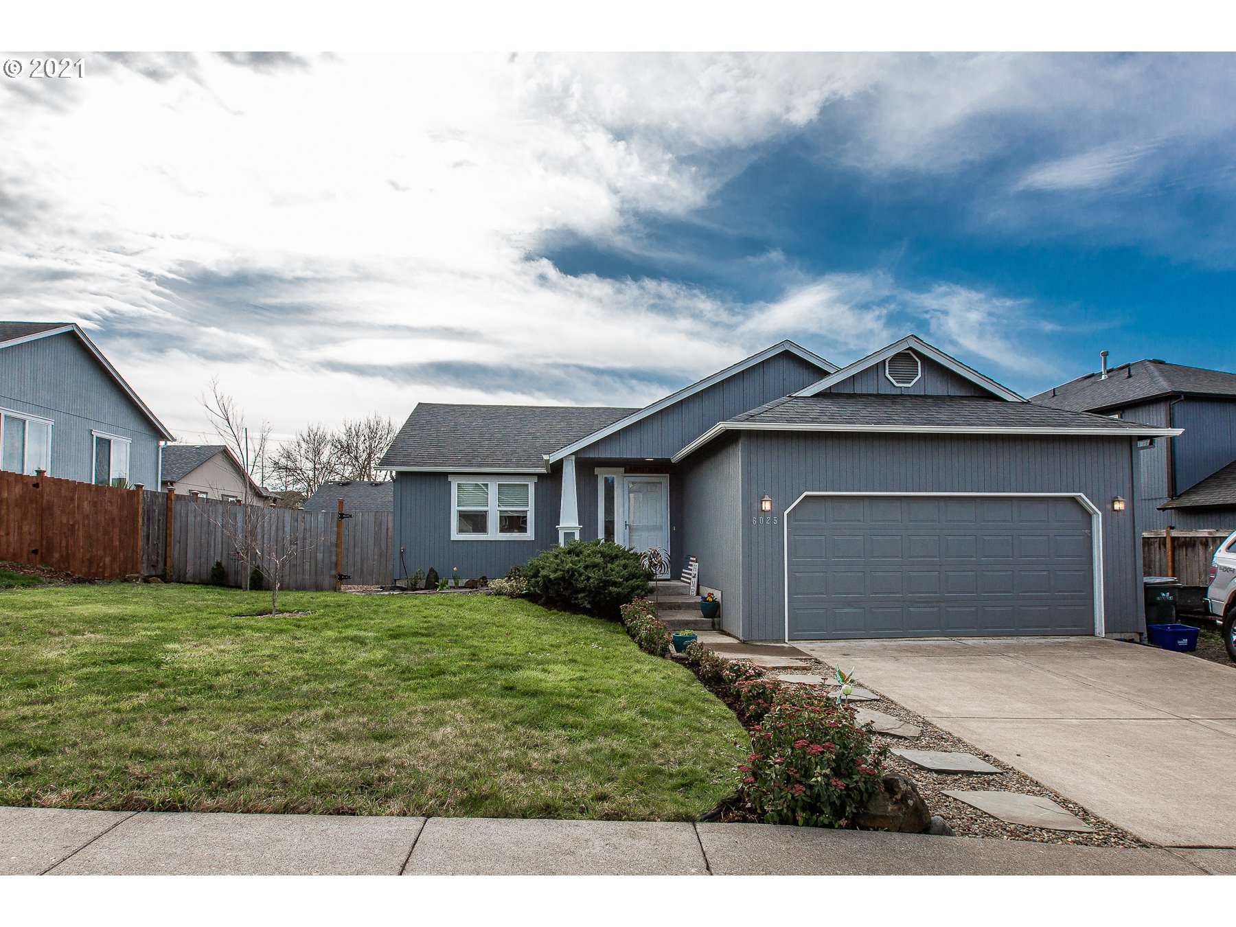 6025 Orchid Lane Springfield, OR 97478 - Photo 1 of 28 Gallery Image 1