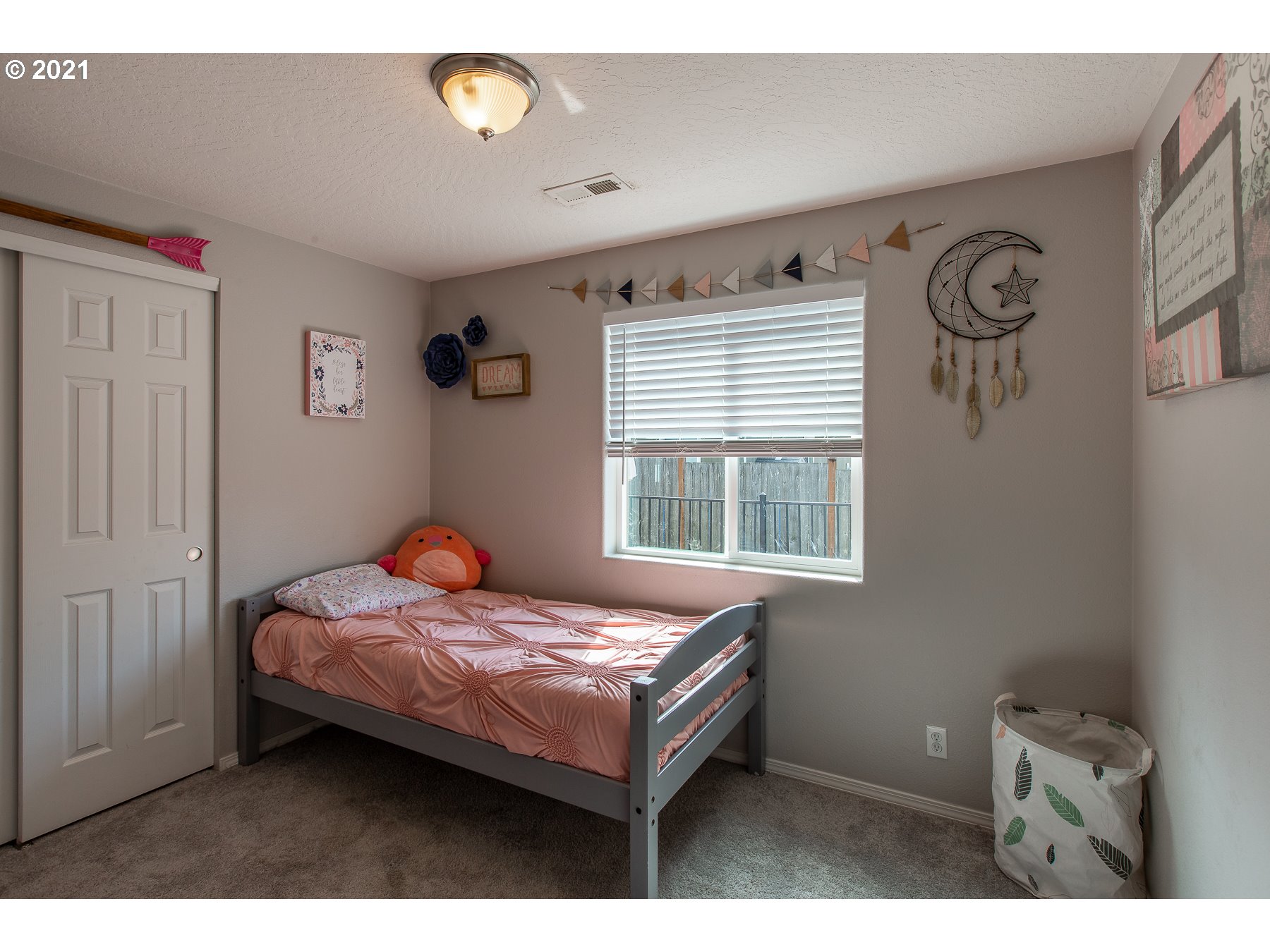 6025 Orchid Lane Springfield, OR 97478 - Photo 17 of 28 Gallery Image 17