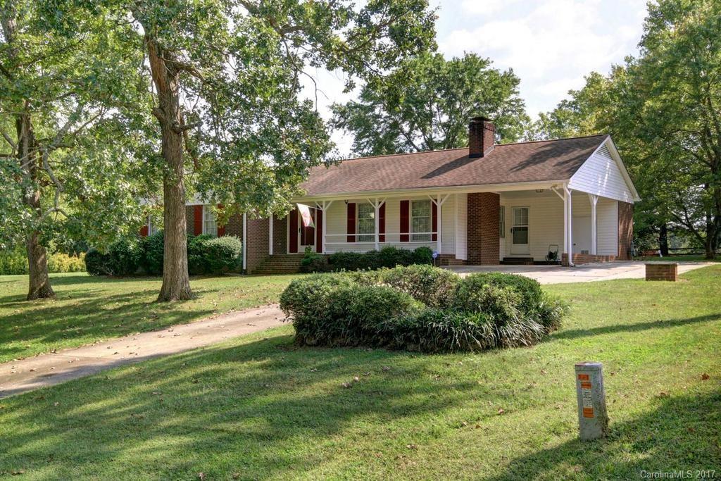 2 Old Farm Road Salisbury, NC 28147 - Photo 1 of 24 a front view of a house with a yard