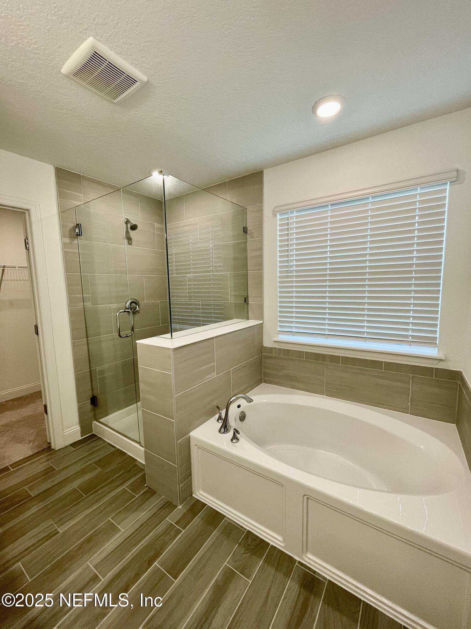 134 Varner Way St. Augustine, FL 32092 - Photo 15 of 30 a spacious bathroom with sink shower and bathtub