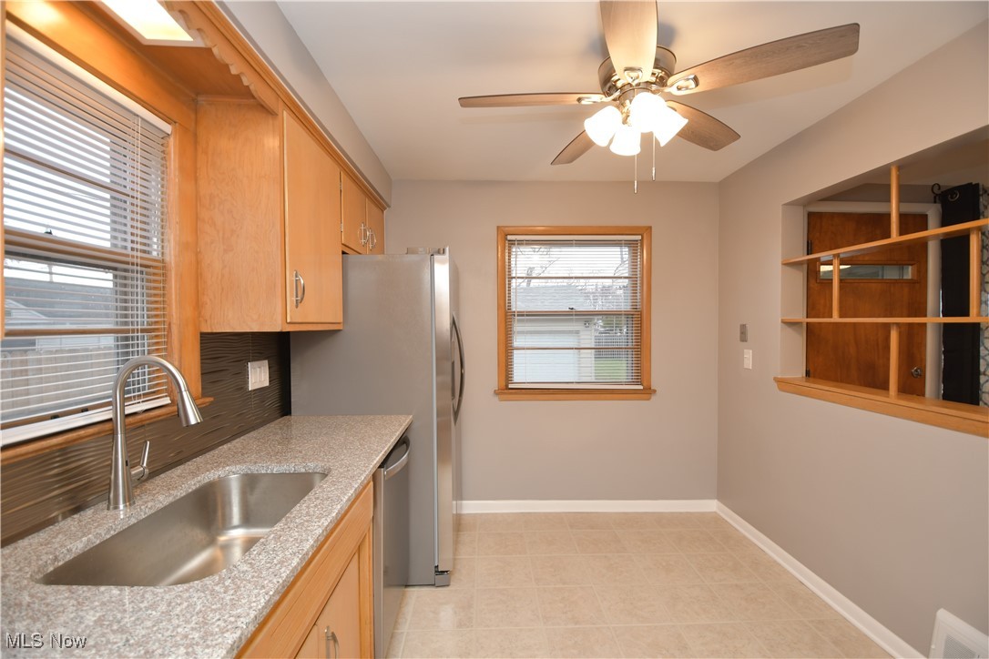 30409 Barjode Road Willowick, OH 44095 - Photo 12 of 34