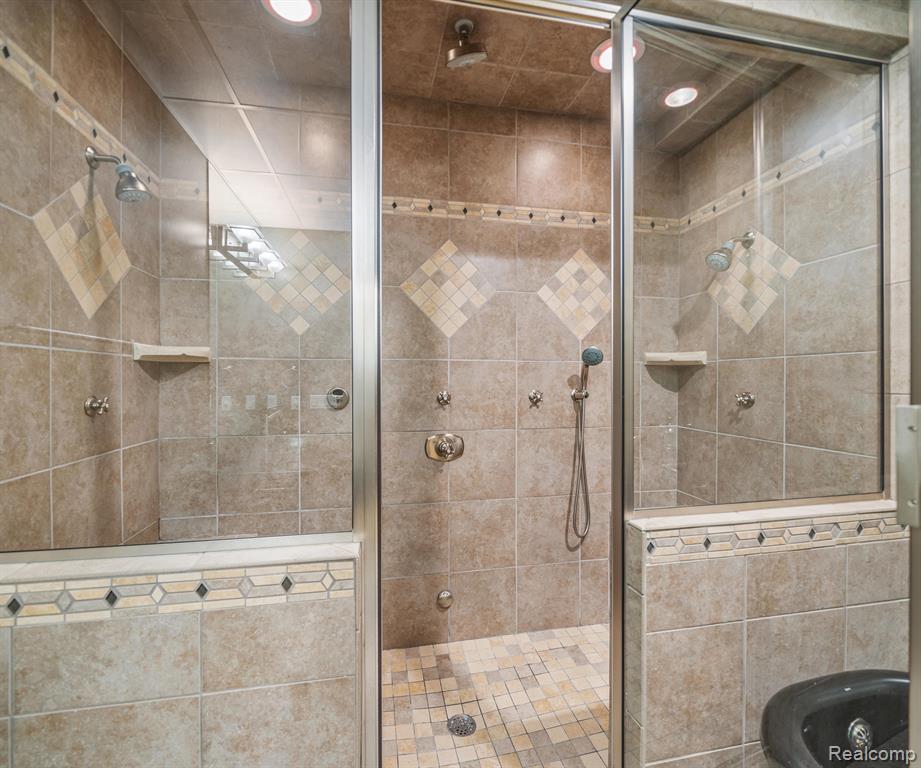 47782 Gyde Road Canton, MI 48187 - Photo 57 of 86