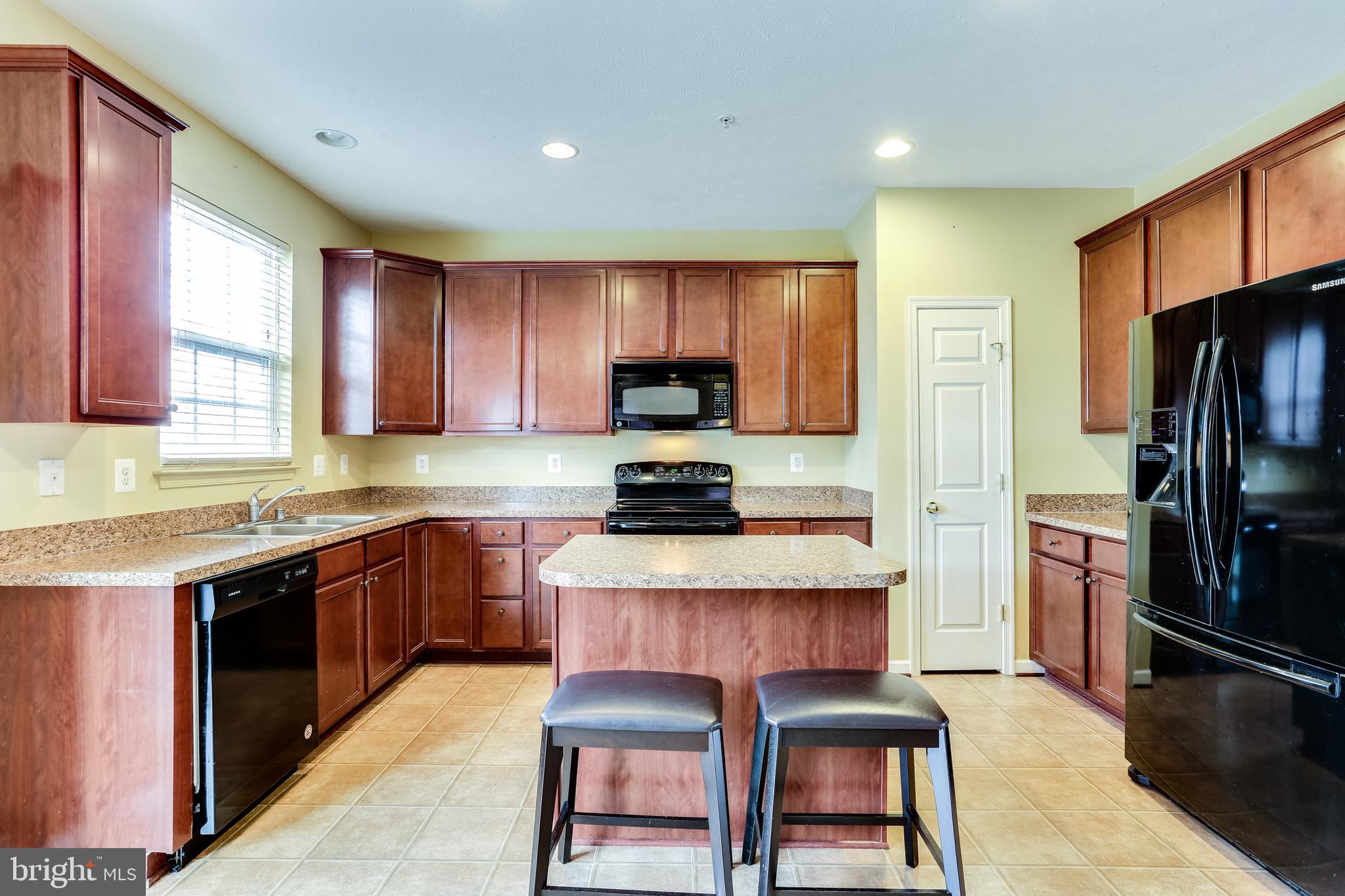 9615 Davison Road Baltimore, MD 21220 - Photo 2 of 35 Kitchen