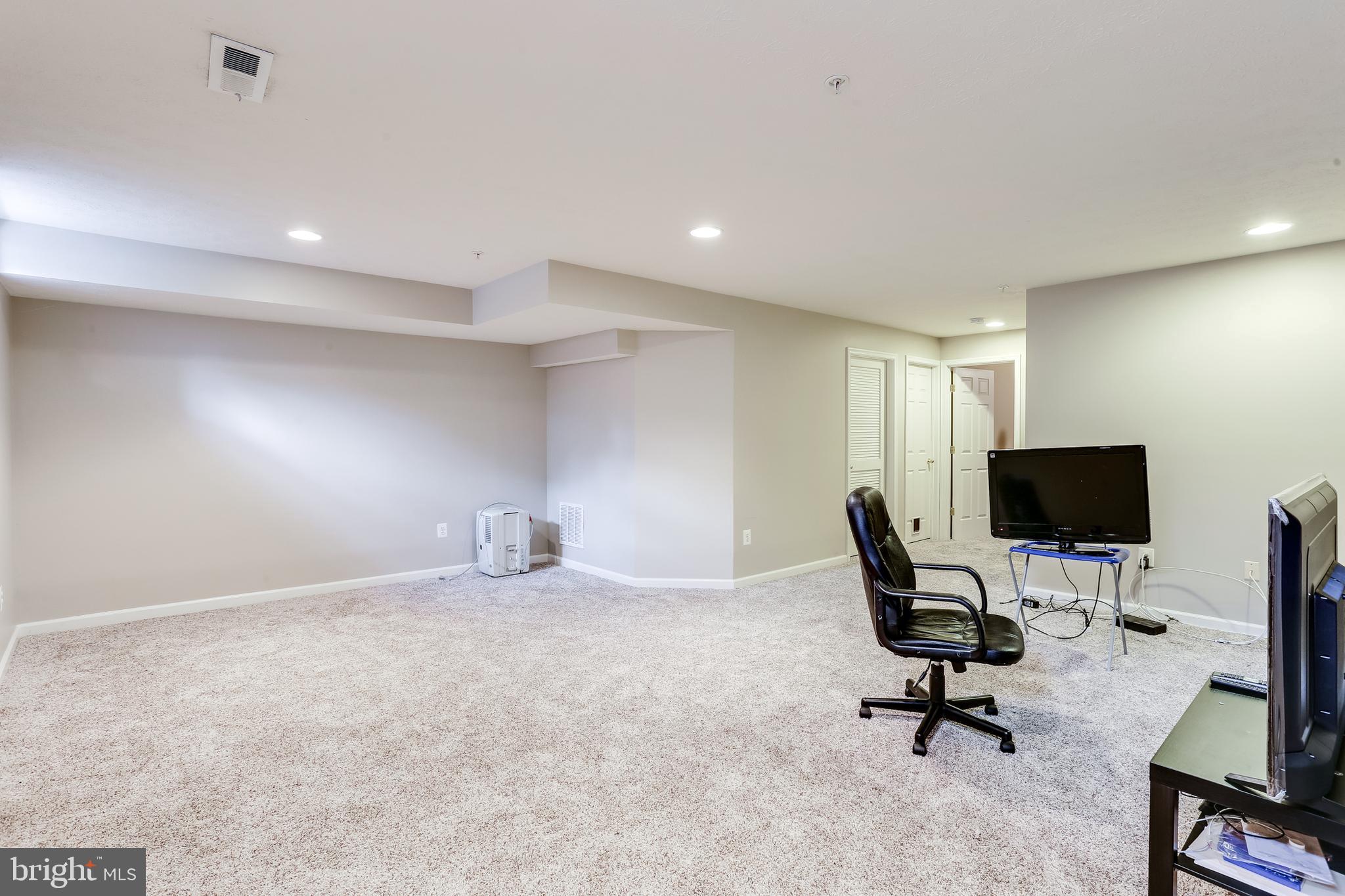 9615 Davison Road Baltimore, MD 21220 - Photo 29 of 35 Lower Level Recreation Room