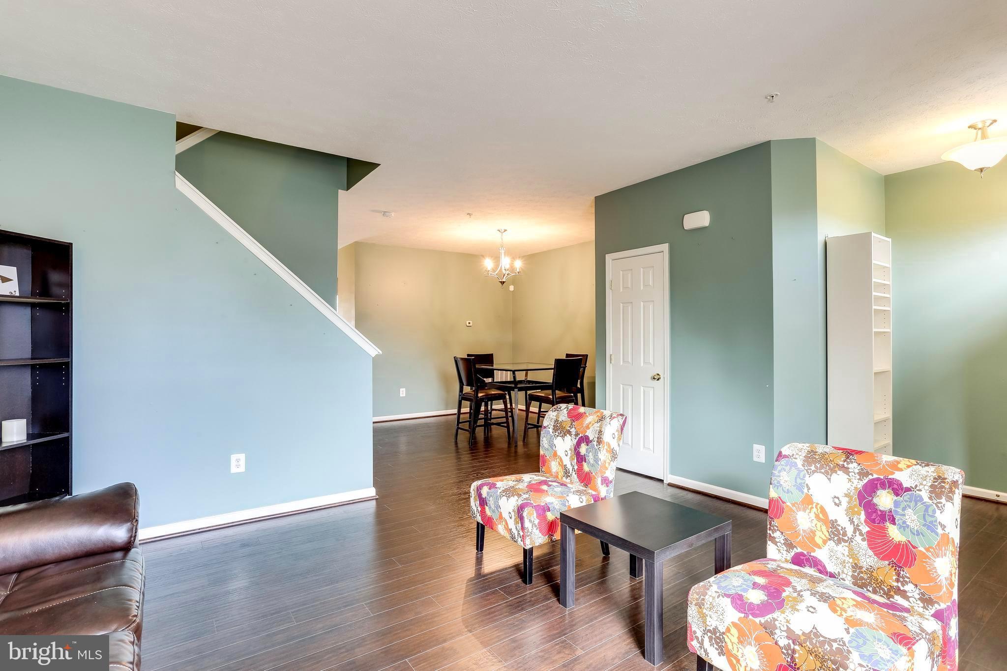 9615 Davison Road Baltimore, MD 21220 - Photo 10 of 35 Sitting Room - Interior General