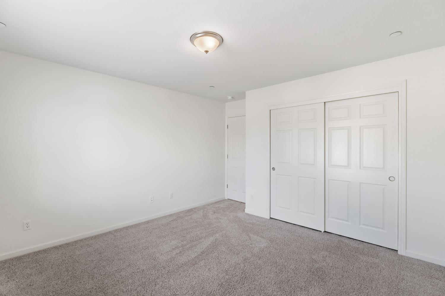 1617 North Filbert Avenue Fresno, CA 93727 - Photo 24 of 45 a view of an empty room