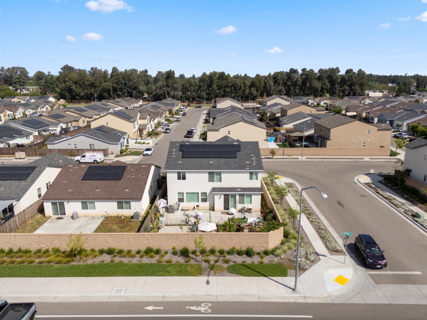 1617 North Filbert Avenue Fresno, CA 93727 - Photo 43 of 45 a view of a city