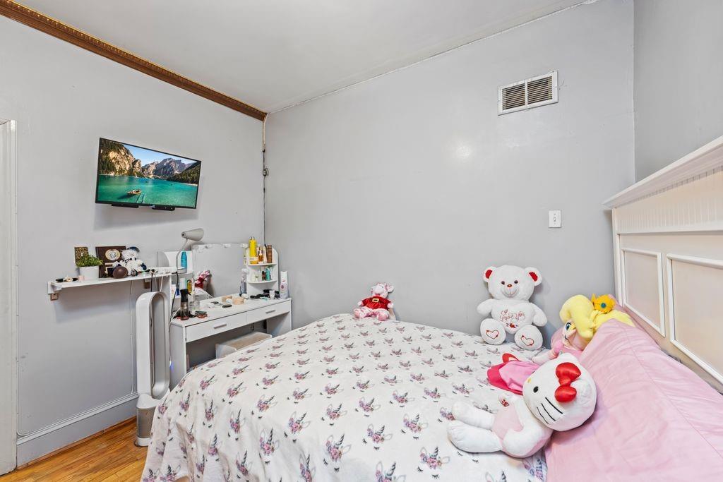 425 36th Street Brooklyn, NY 11232 - Photo 12 of 22