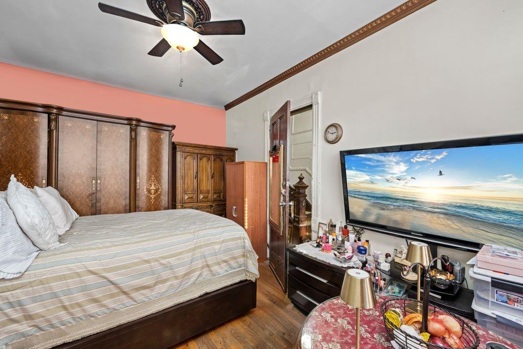 425 36th Street Brooklyn, NY 11232 - Photo 13 of 22