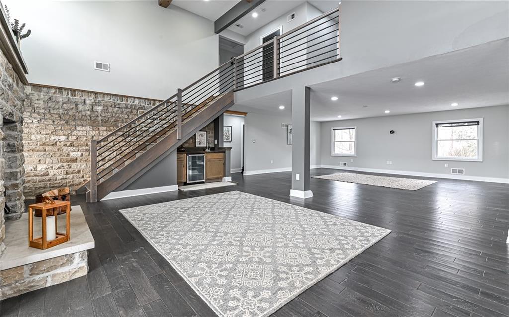 570 Steiner Bridge Road Valencia, PA 16059 - Photo 12 of 48