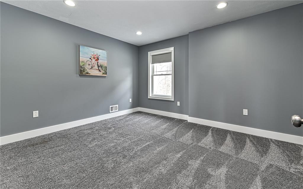 570 Steiner Bridge Road Valencia, PA 16059 - Photo 23 of 48