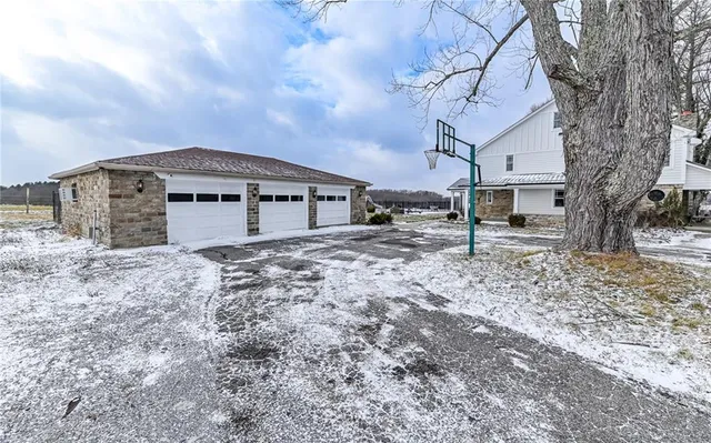 a view of a house with a outdoor space