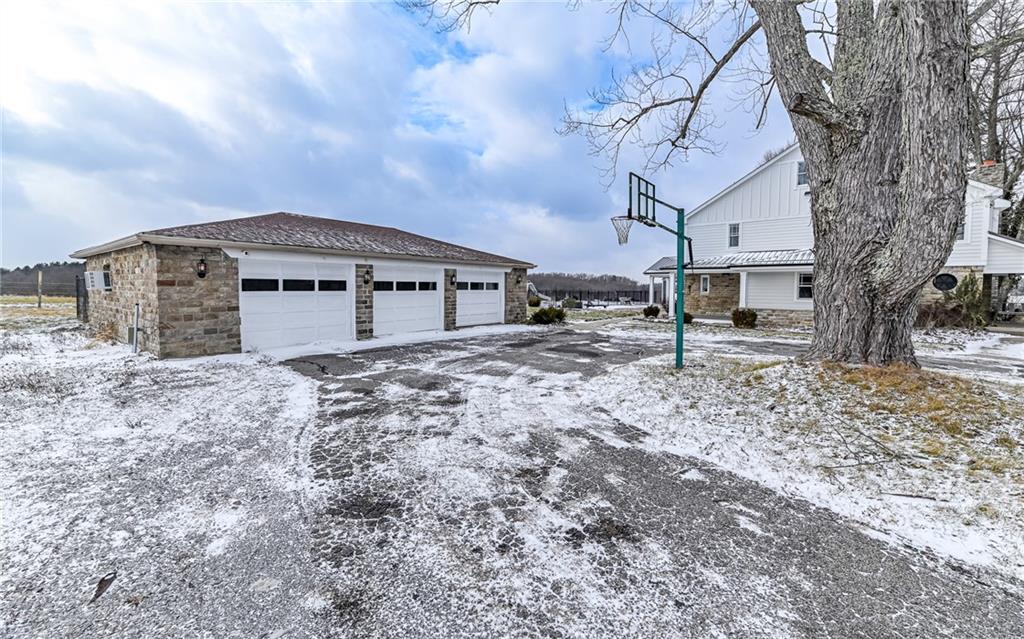 570 Steiner Bridge Road Valencia, PA 16059 - Photo 42 of 48