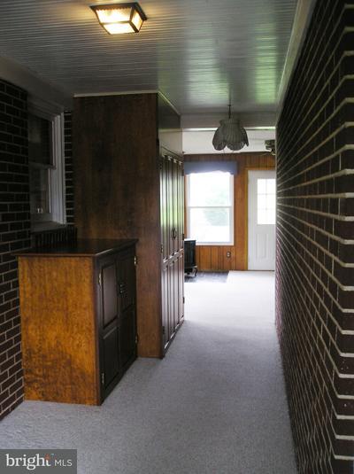 138 Lawn Road Palmyra, PA 17078 - Photo 4 of 8 Gallery Image 4