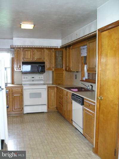 138 Lawn Road Palmyra, PA 17078 - Photo 5 of 8 Gallery Image 5