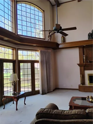 $550,000 | 724 Village Drive, Girard, KS 66743