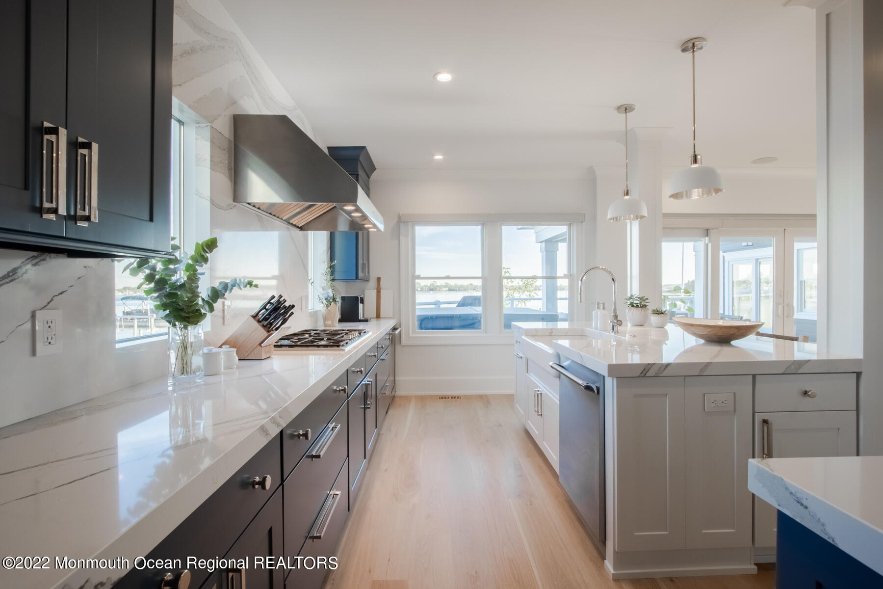 670 Little Silver Point Road Little Silver, NJ 07739 - Photo 15 of 37 Kitchen