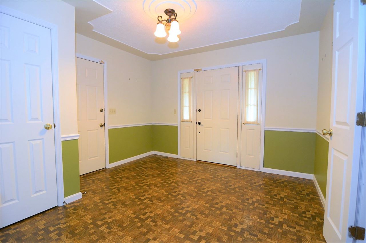 5599 Spring Corner Road Newburgh, IN 47630 - Photo 2 of 26