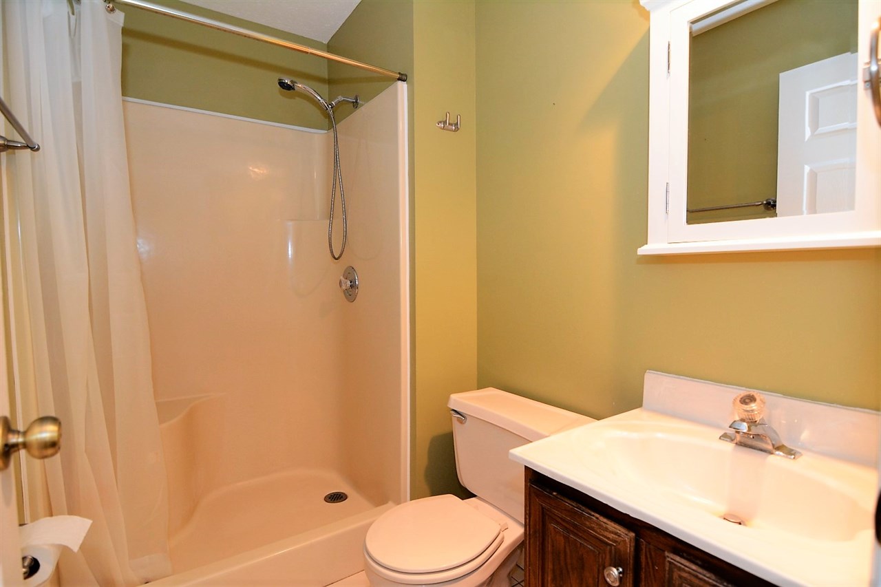 5599 Spring Corner Road Newburgh, IN 47630 - Photo 13 of 26