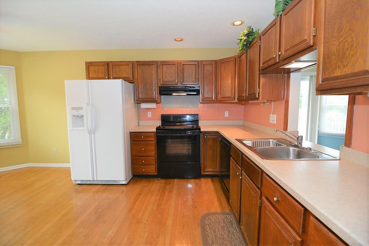 5599 Spring Corner Road Newburgh, IN 47630 - Photo 8 of 26