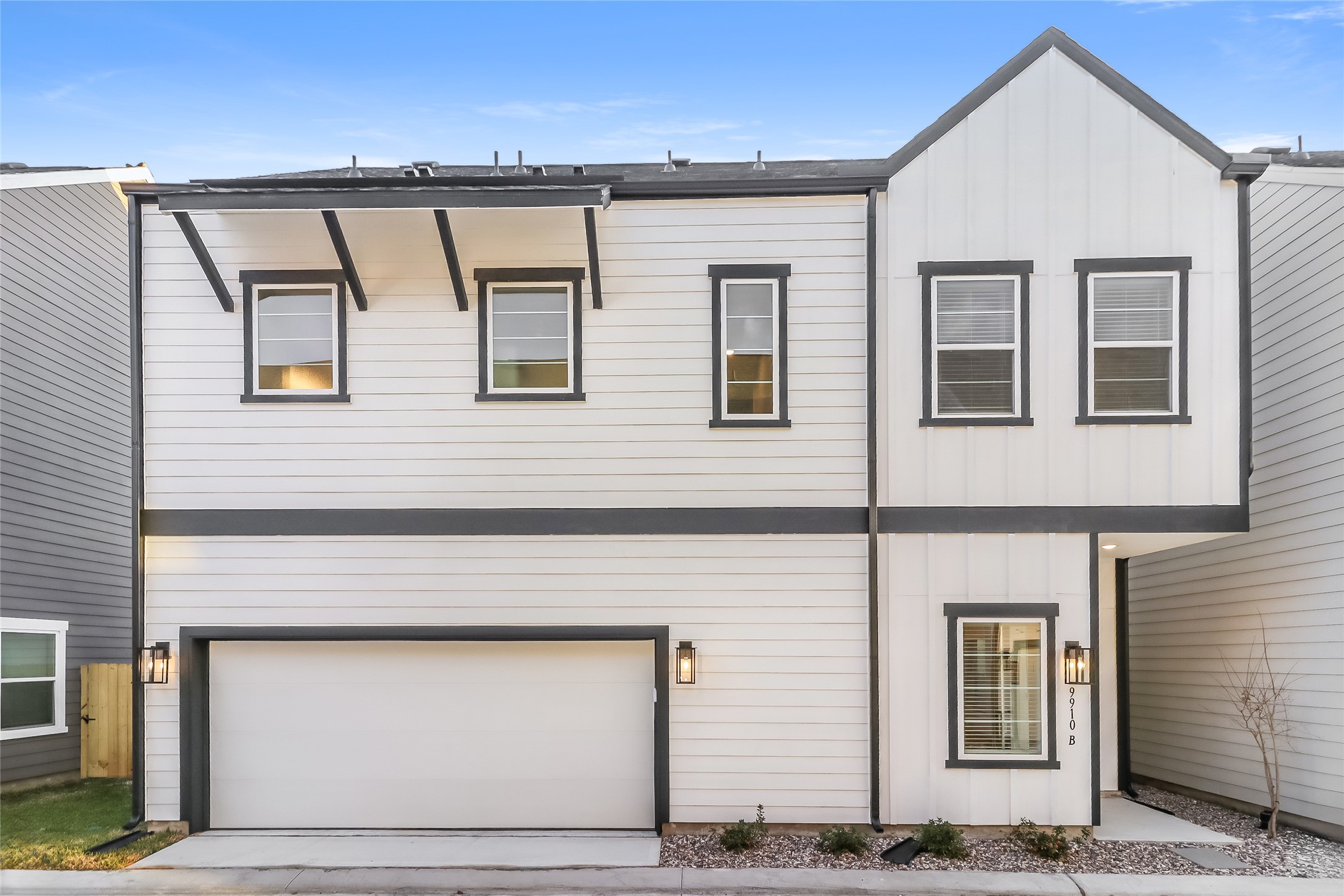 9910 Clark Road, Unit B Houston, TX 77076 - Photo 1 of 15