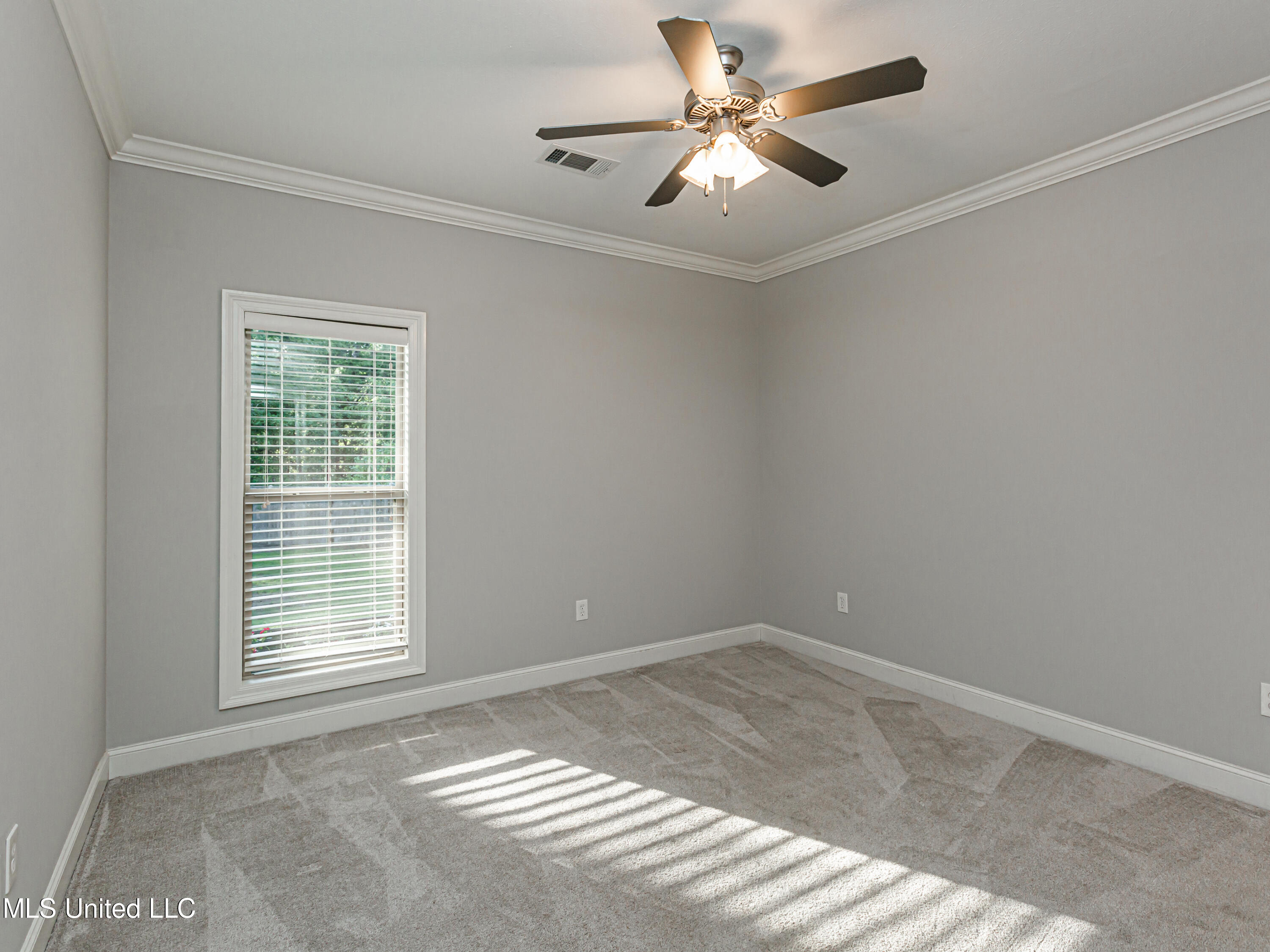 49 Waterstone Way Clinton, MS 39056 - Photo 20 of 43 V63A6396