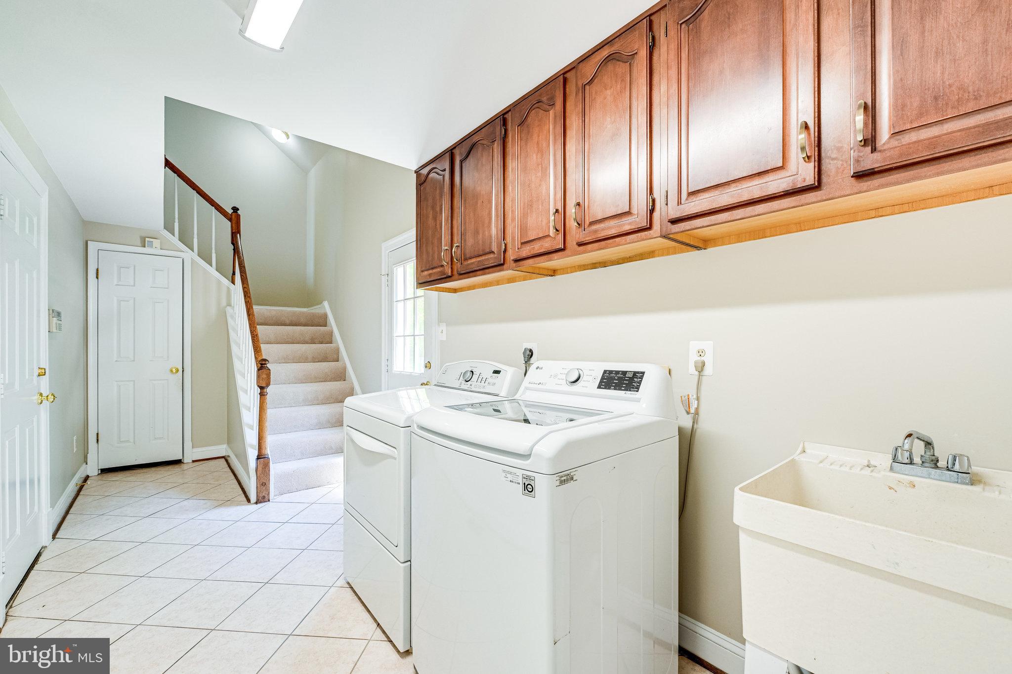 9709 Middleton Ridge Road Vienna, VA 22182 - Photo 29 of 69