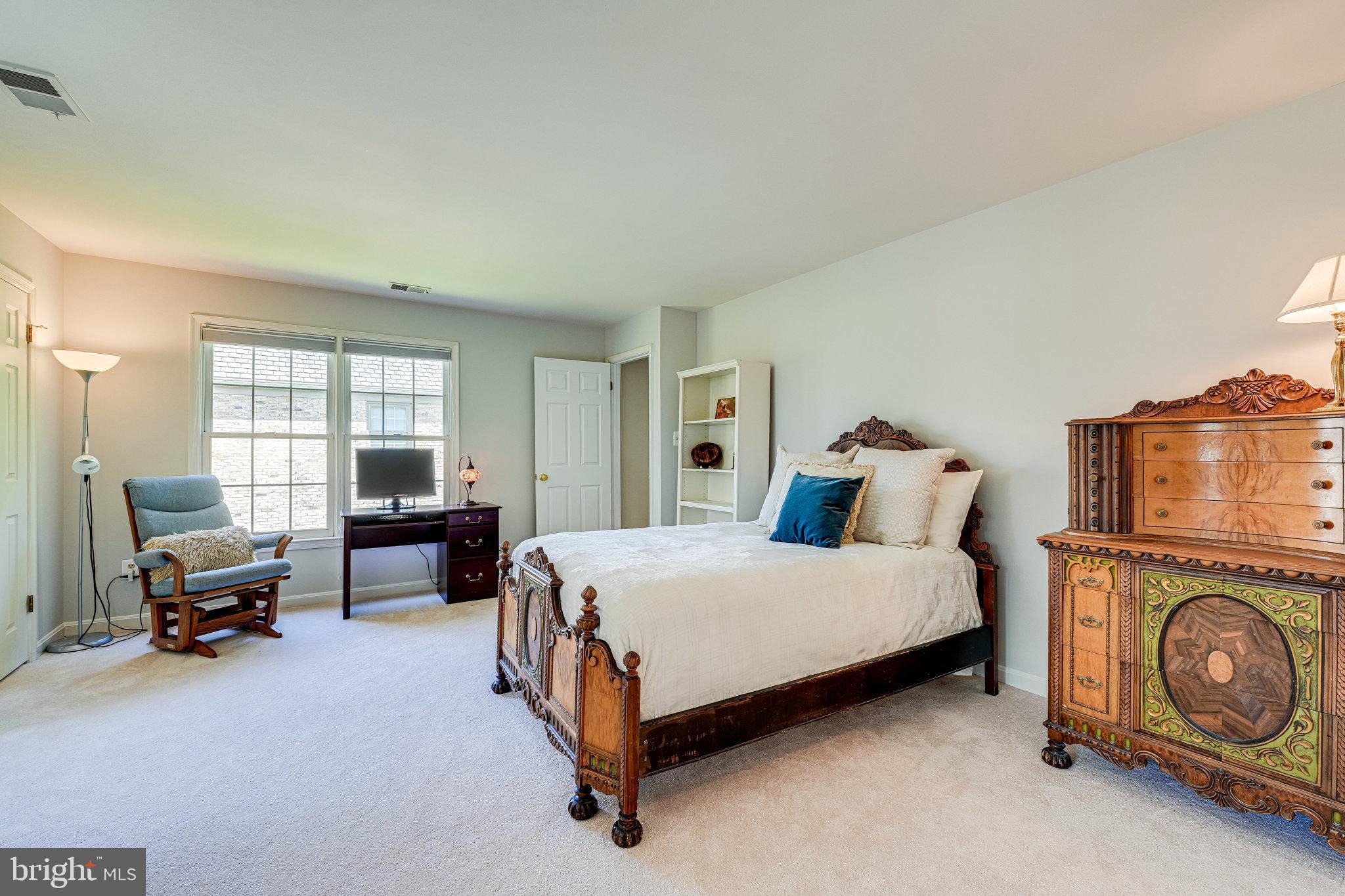 9709 Middleton Ridge Road Vienna, VA 22182 - Photo 43 of 69