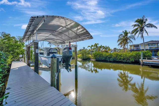 $890,000 | 1841 Bayshore Drive, Terra Ceia, FL 34250