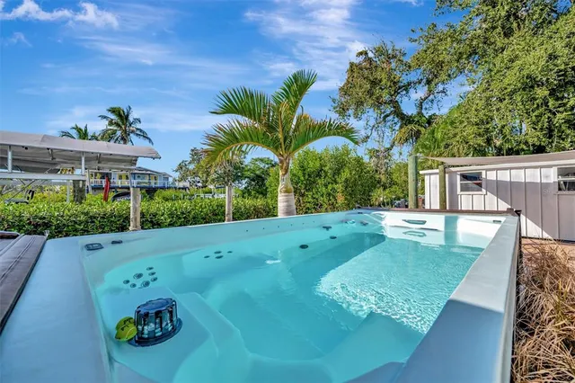 $890,000 | 1841 Bayshore Drive, Terra Ceia, FL 34250