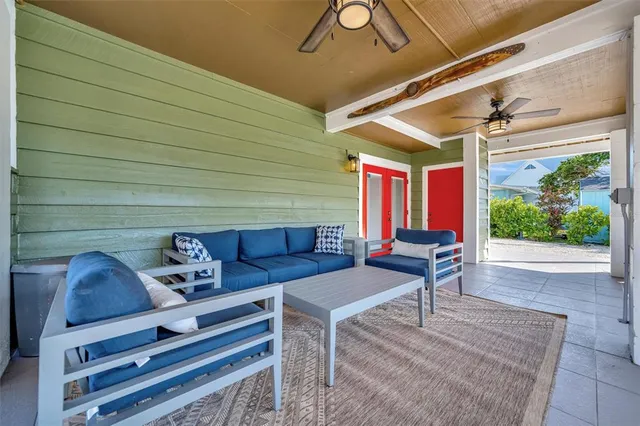 $890,000 | 1841 Bayshore Drive, Terra Ceia, FL 34250