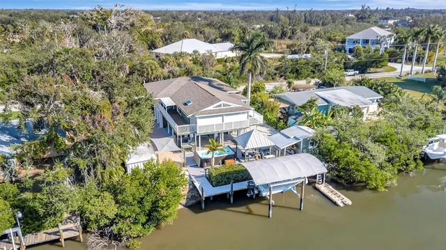 $890,000 | 1841 Bayshore Drive, Terra Ceia, FL 34250