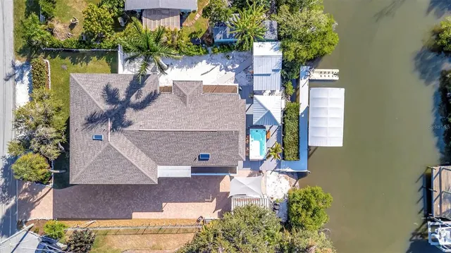 $890,000 | 1841 Bayshore Drive, Terra Ceia, FL 34250