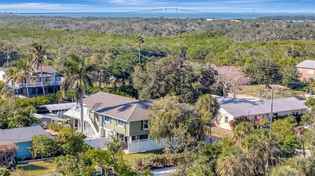 $890,000 | 1841 Bayshore Drive, Terra Ceia, FL 34250