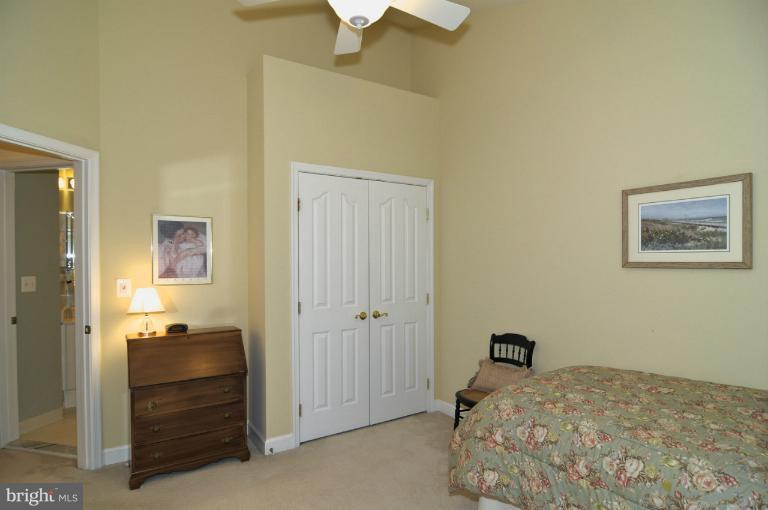 1920 Logan Manor Drive Reston, VA 20190 - Photo 8 of 25 Bedroom (Master)