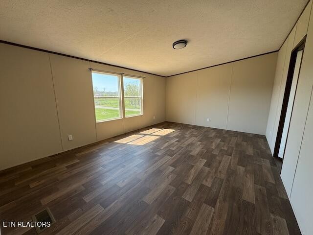 149 Powell Valley School Road Speedwell, TN 37870 - Photo 13 of 30 a view of an empty room with wooden floor and a window