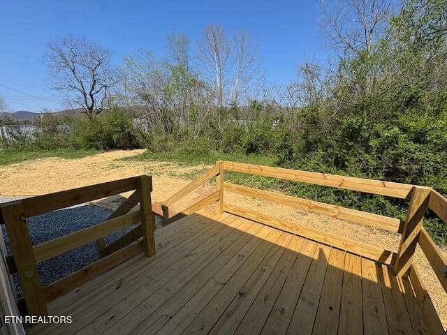 149 Powell Valley School Road Speedwell, TN 37870 - Photo 22 of 30 a view of sitting area with hardwood