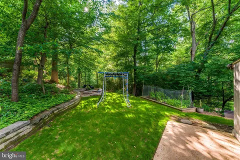 $799,000 | 10400 Crestmoor Drive, Silver Spring, MD 20901