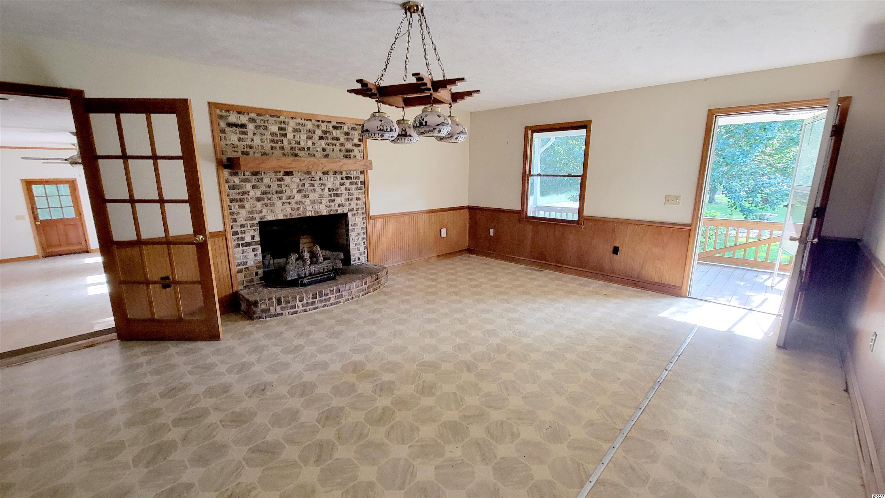 2429 1st Loop Road Fork, SC 29543 - Photo 17 of 19 Gallery Image 17