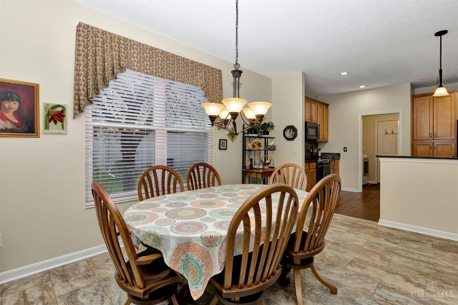 58 Hanover Place Hamilton, OH 45013 - Photo 7 of 35