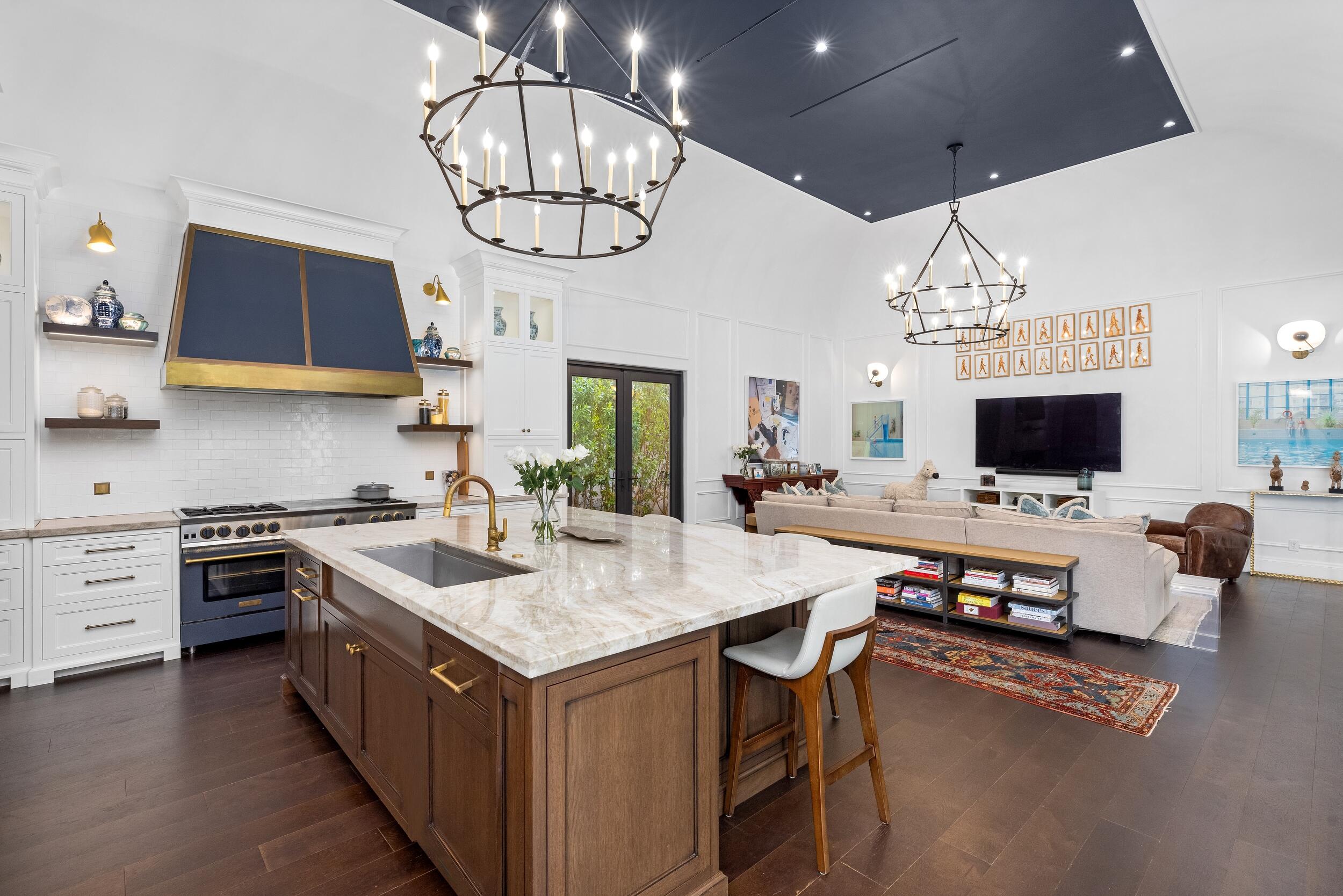 210 Wells Road Palm Beach, FL 33480 - Photo 16 of 65 Kitchen