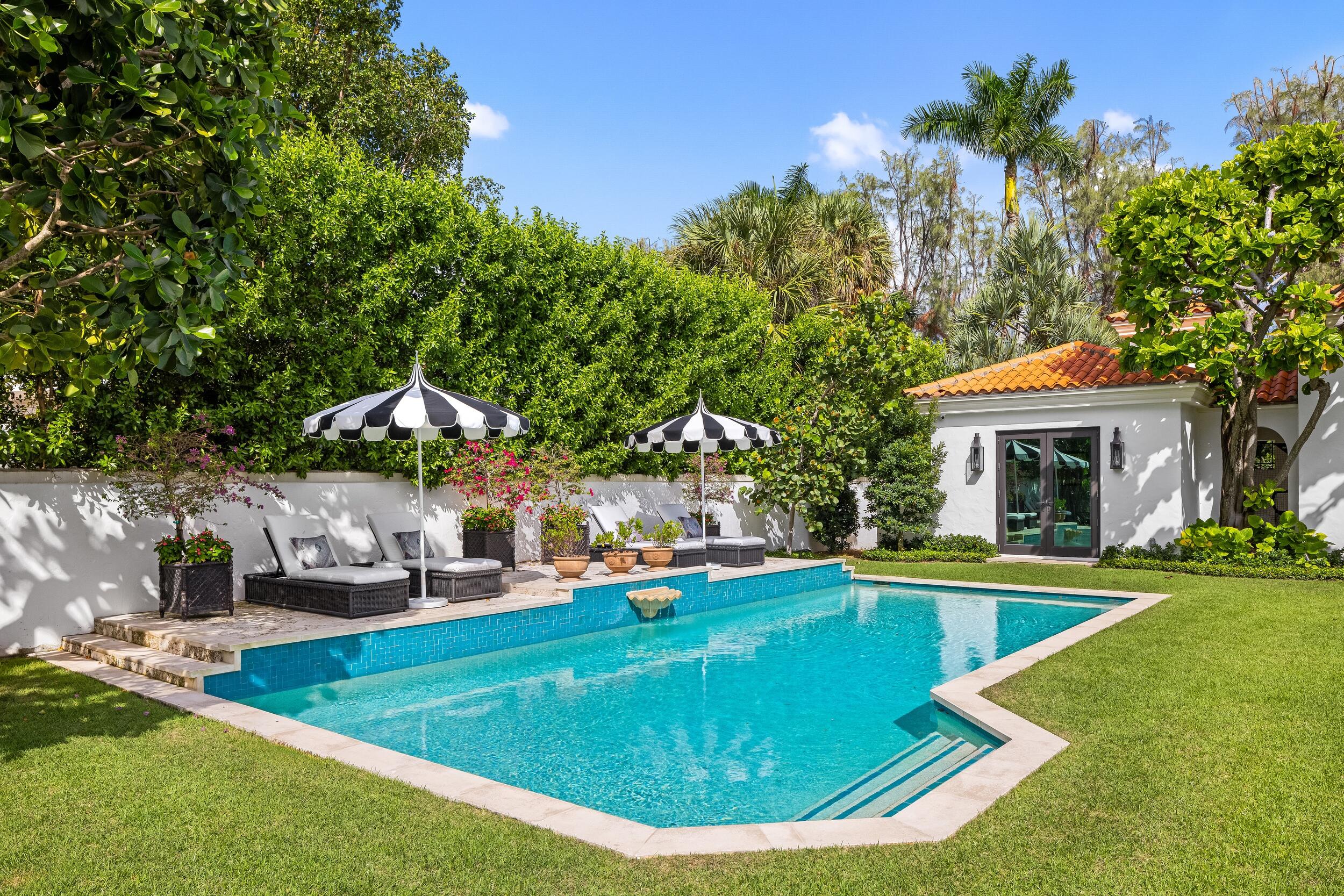 210 Wells Road Palm Beach, FL 33480 - Photo 53 of 65 Front