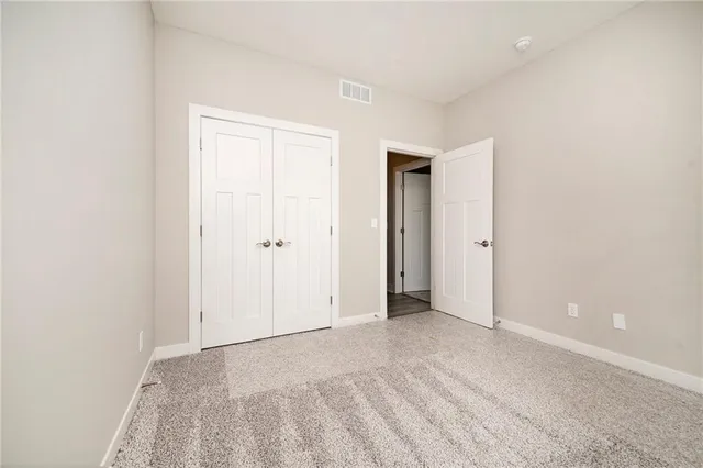 $375,000 | 523 Hawthorne Street, Smithville, MO 64089