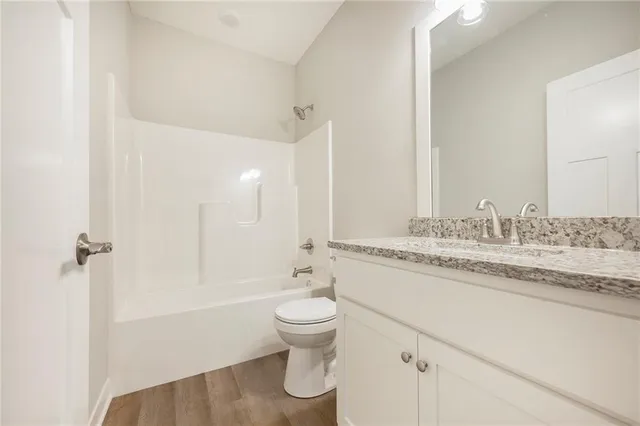 $375,000 | 523 Hawthorne Street, Smithville, MO 64089