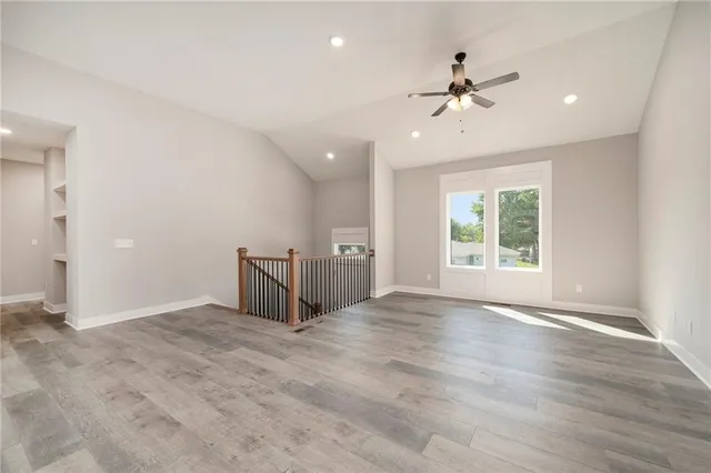 $375,000 | 523 Hawthorne Street, Smithville, MO 64089