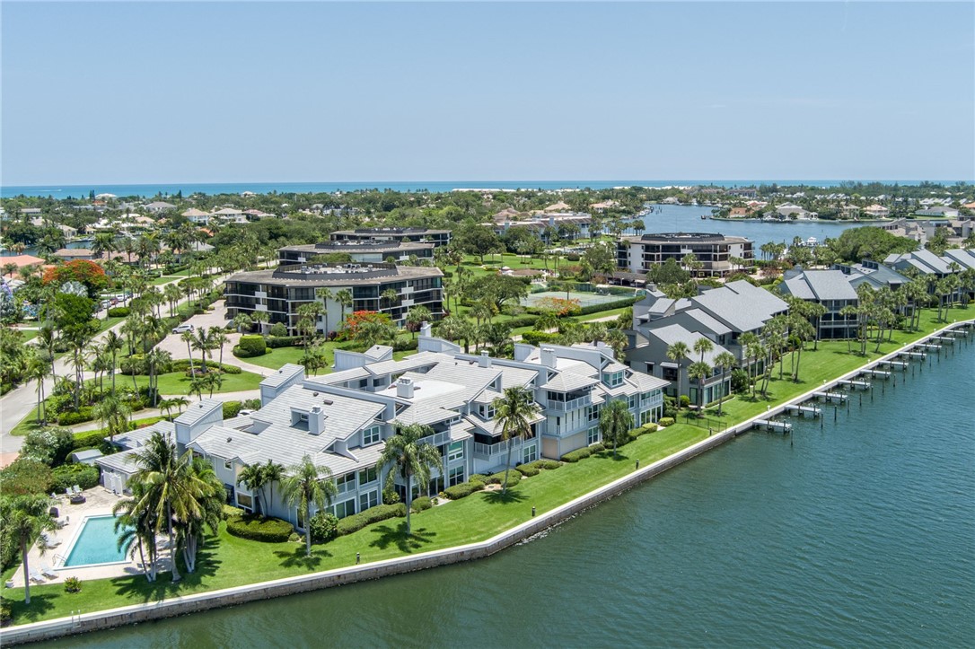 901 Bay Road, Unit 103 Vero Beach, FL 32963 - Photo 32 of 36