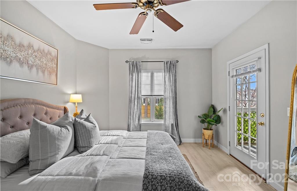 5730 Closeburn Road, Unit B Charlotte, NC 28210 - Photo 3 of 22 Gallery Image 3