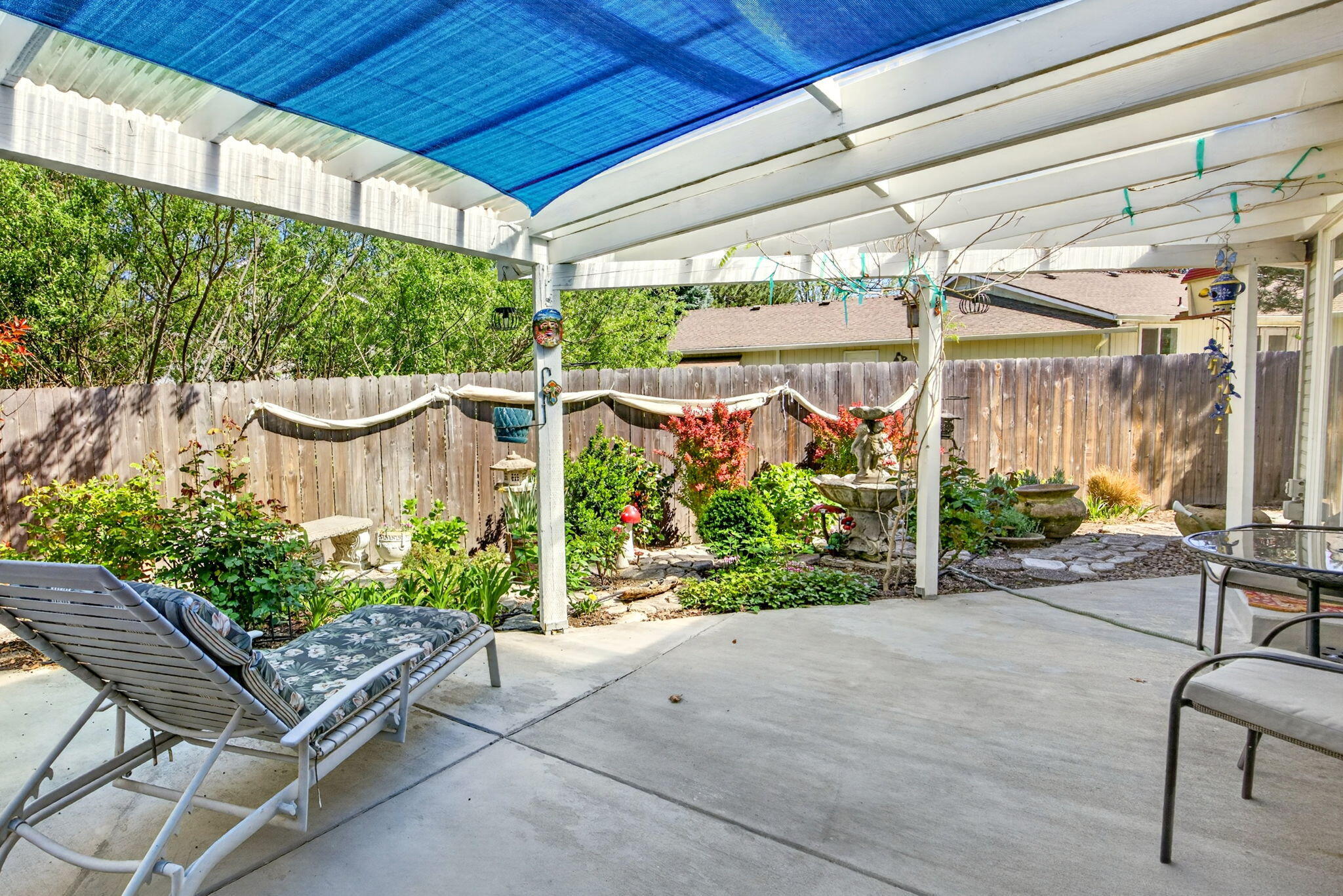 1224 North Modoc Avenue, Unit 33 Medford, OR 97504 - Photo 3 of 31 3-Back Patio